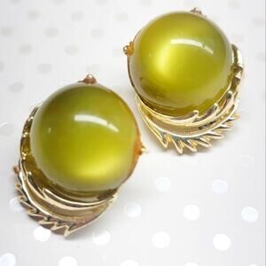 Vintage Coro Clip On Earrings in Green and Gold Tone
